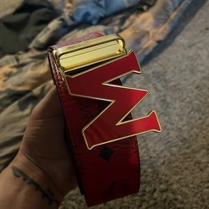 red reversible mcm belt